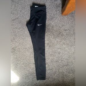 Nike crop leggings
